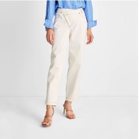 Kahlana Barfield Brown Future Collective High-Rise Overlap Waist Straigh Jeans 6 - Picture 5 of 13